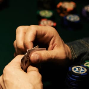 Wyjaśnienie pozycji przy stole pokerowym
