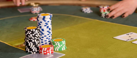 Plusy i minusy gry w pokera Caribbean Stud